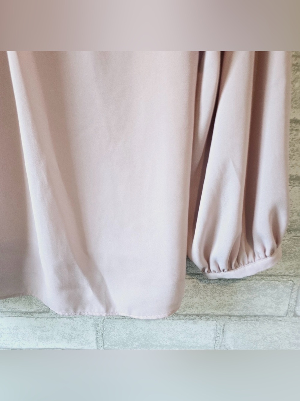 Ann Taylor Blush Pink Long Sleeve Pleated Blouse size SMALL PETITE - Picture 3 of 5